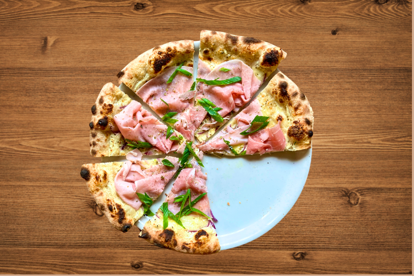 pizza-jambon-blanc-comte-oignon